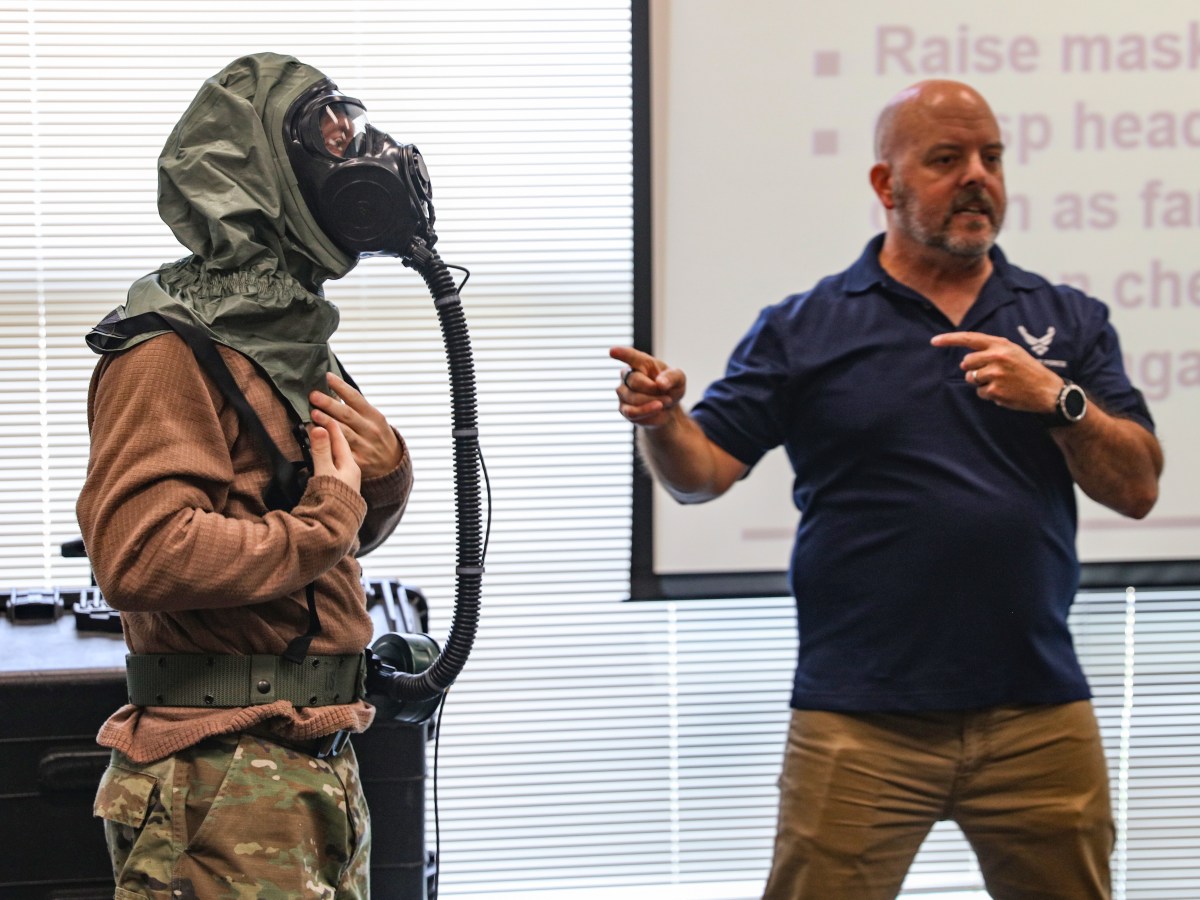Air Force Fields Joint Service Aircrew Mask For Strategic Aircraft